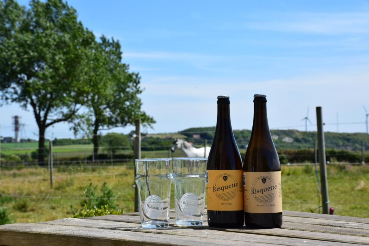 Le Clos De L'Angley Gites Et Ecurie Caffiers Экстерьер фото