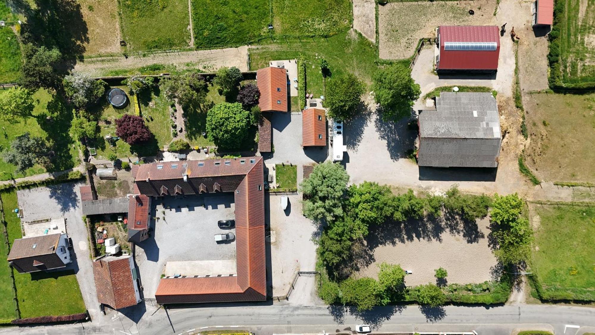 Le Clos De L'Angley Gites Et Ecurie Caffiers Экстерьер фото